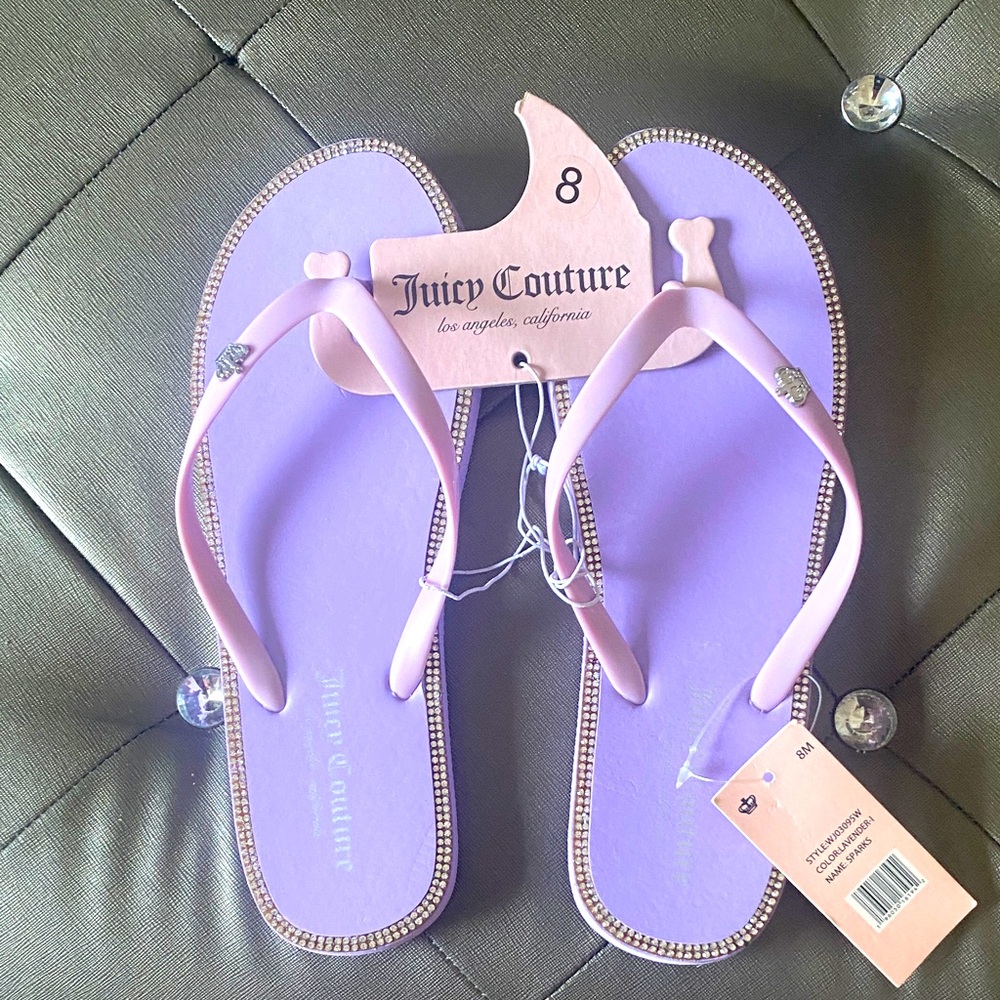 NWT Juicy Couture Lavender and Bling flip flops Sandals